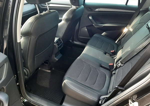 Skoda Kodiaq cena 188900 przebieg: 7100, rok produkcji 2023 z Ińsko małe 301